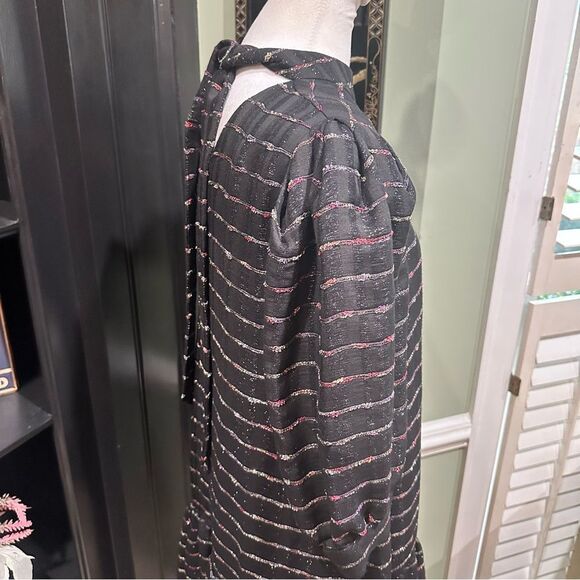 Fresha London Glitter Stripe Puff Sleeve Mini Dress
Size Medium (US 8) - Picture 7 of 11